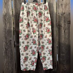 Vintage Handmade Floral Patterned Capris
